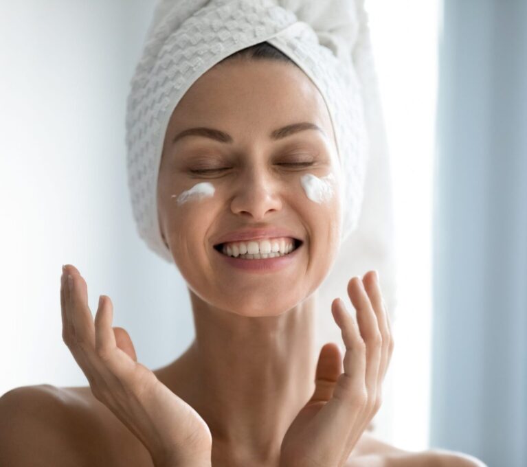 los-beneficios-de-una-rutina-facial-de-alta-calidad